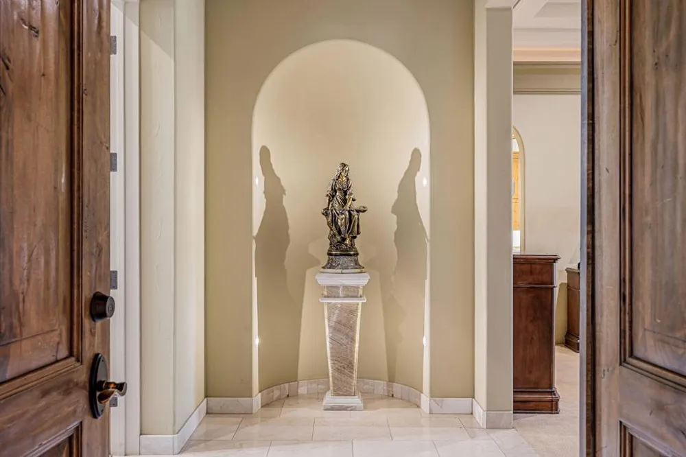 2 Strauss Terrace Rancho Mirage, CA 92270