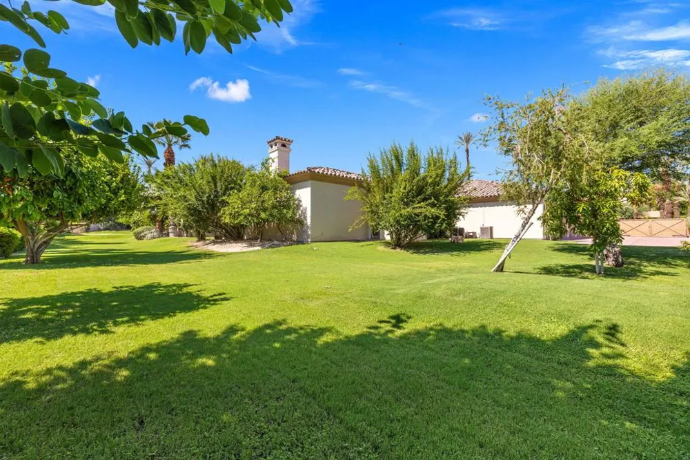 2 Strauss Terrace Rancho Mirage, CA 92270