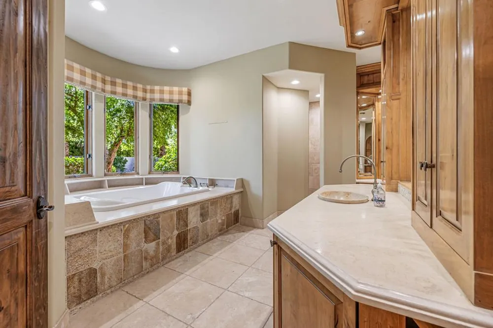 2 Strauss Terrace Rancho Mirage, CA 92270