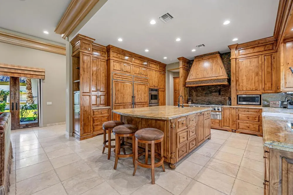 2 Strauss Terrace Rancho Mirage, CA 92270