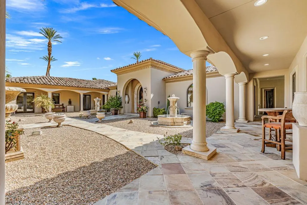 2 Strauss Terrace Rancho Mirage, CA 92270