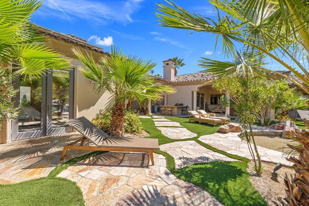2 Strauss Terrace Rancho Mirage, CA 92270
