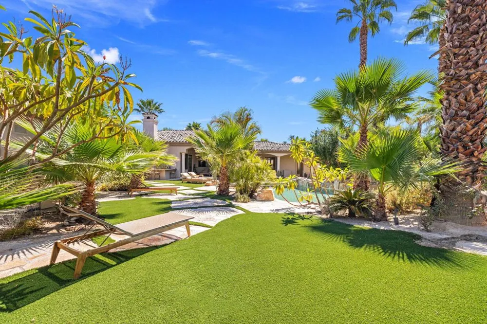2 Strauss Terrace Rancho Mirage, CA 92270