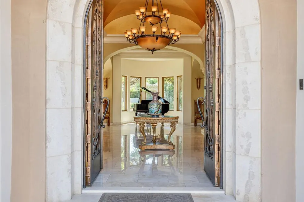 2 Strauss Terrace Rancho Mirage, CA 92270