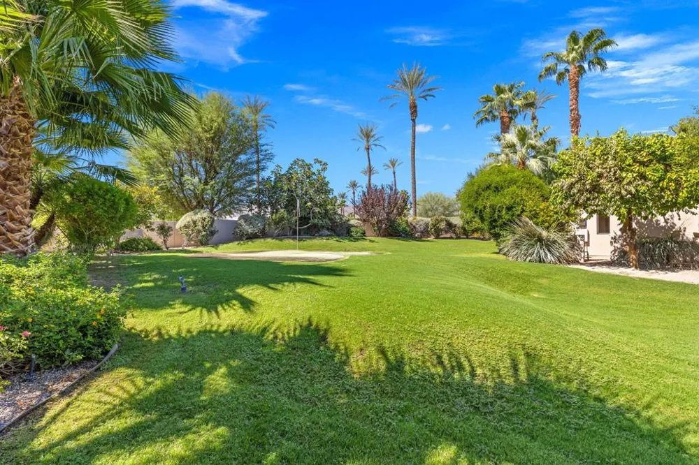 2 Strauss Terrace Rancho Mirage, CA 92270