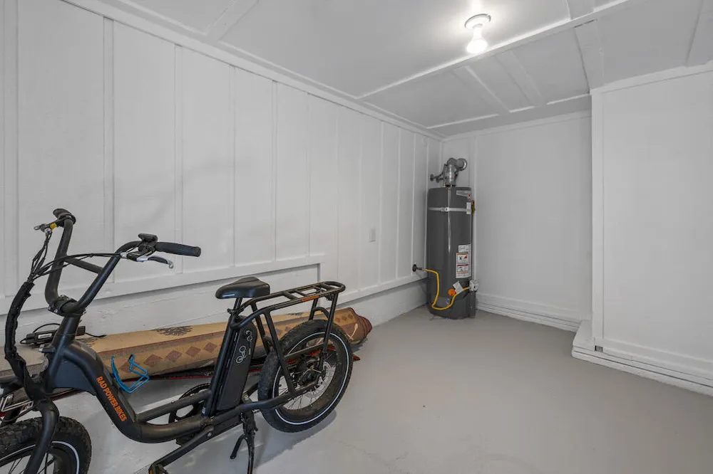 459 Inyo Avenue Sugarloaf, CA 92386