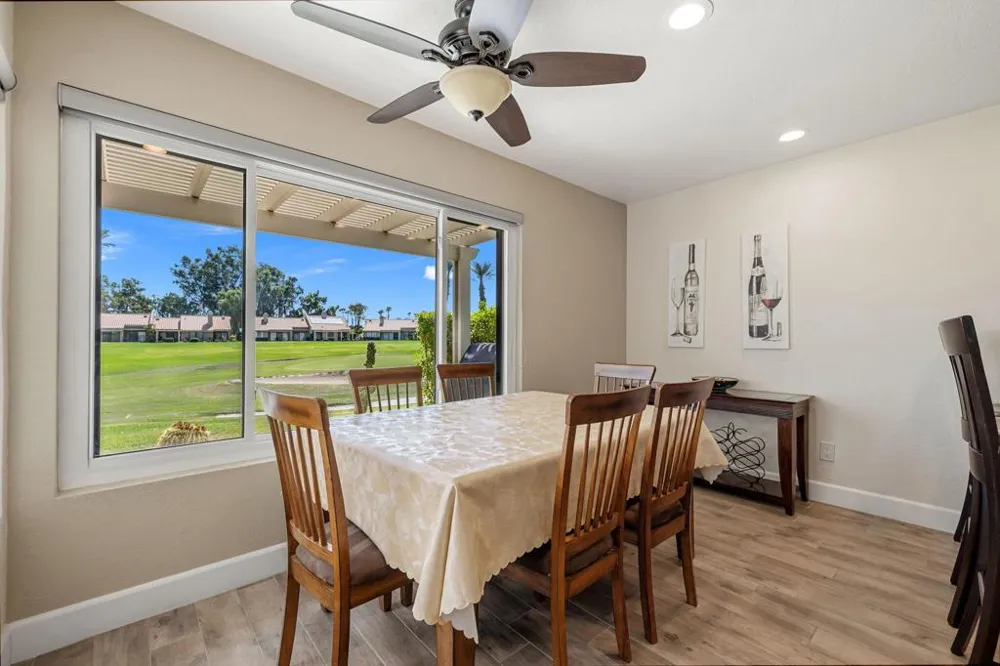 41930 Jupiter Hills Court Palm Desert, CA 92211