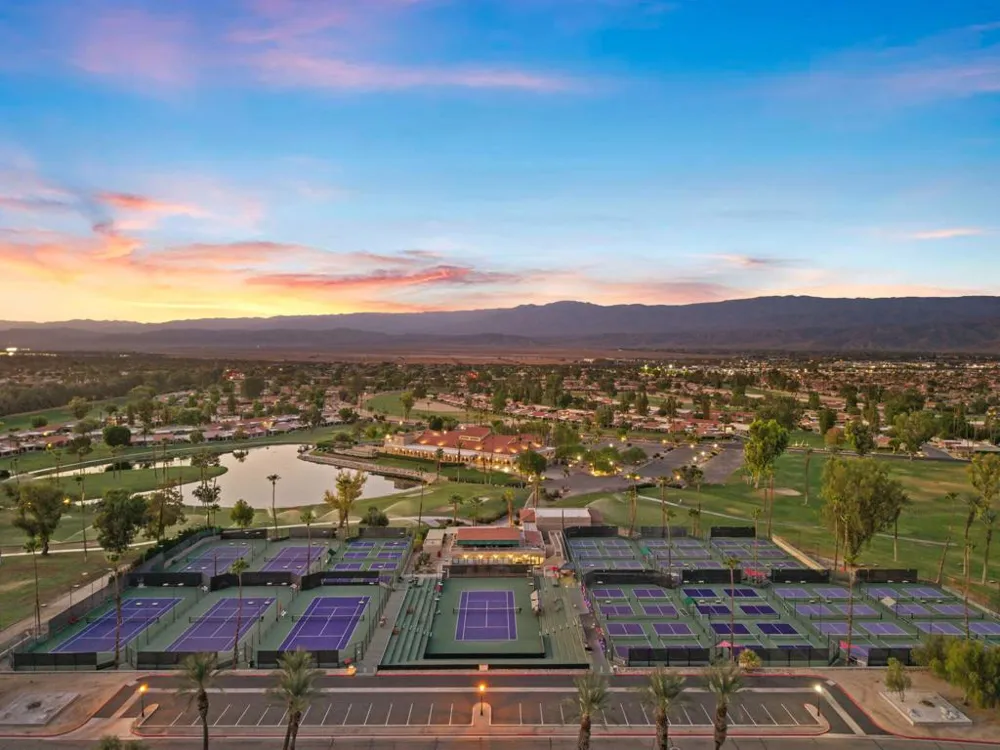 41930 Jupiter Hills Court Palm Desert, CA 92211