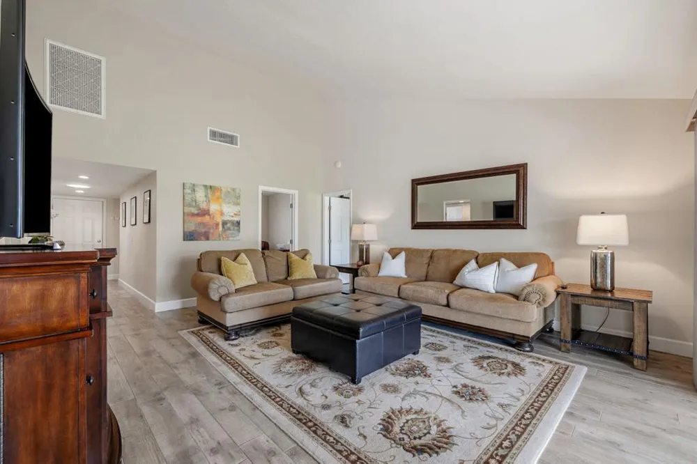 41930 Jupiter Hills Court Palm Desert, CA 92211