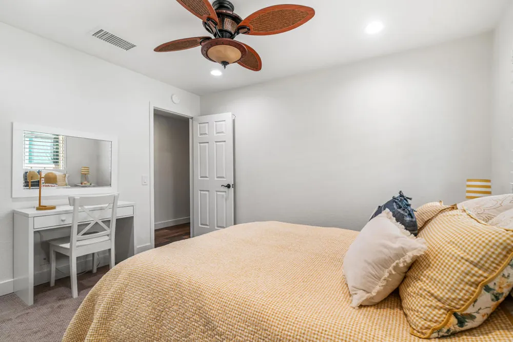 82 Conejo Circle Palm Desert, CA 92260