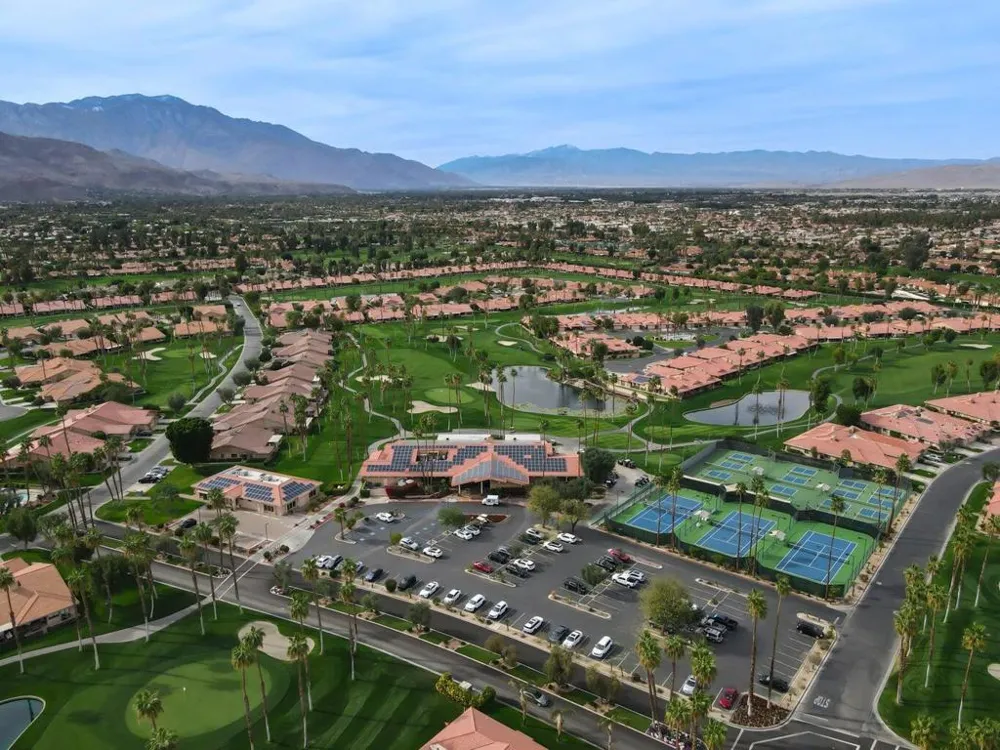 82 Conejo Circle Palm Desert, CA 92260