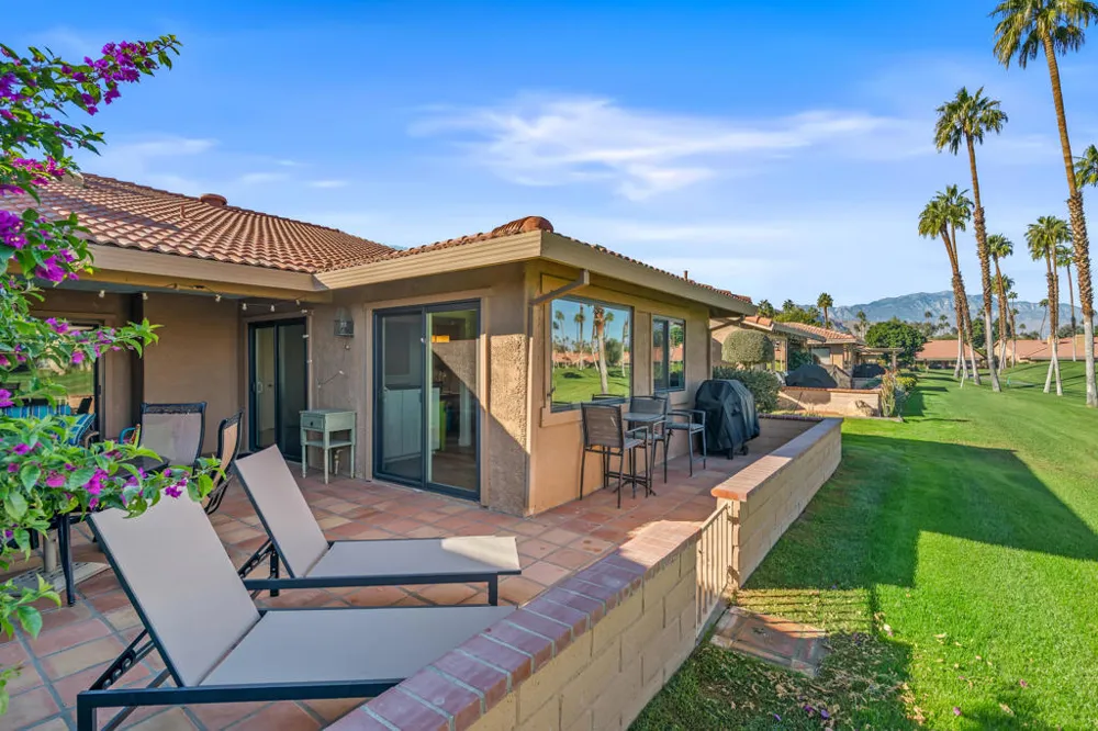 82 Conejo Circle Palm Desert, CA 92260