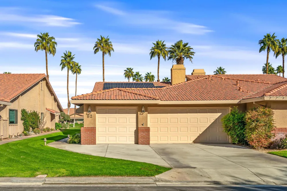 82 Conejo Circle Palm Desert, CA 92260