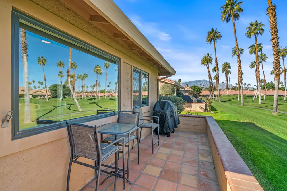 82 Conejo Circle Palm Desert, CA 92260