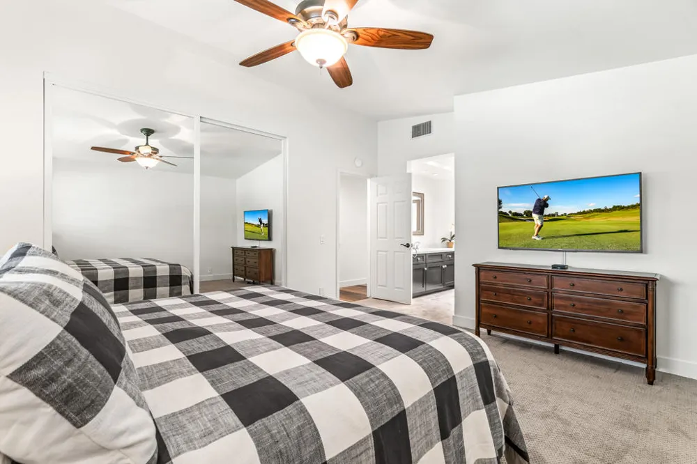 82 Conejo Circle Palm Desert, CA 92260
