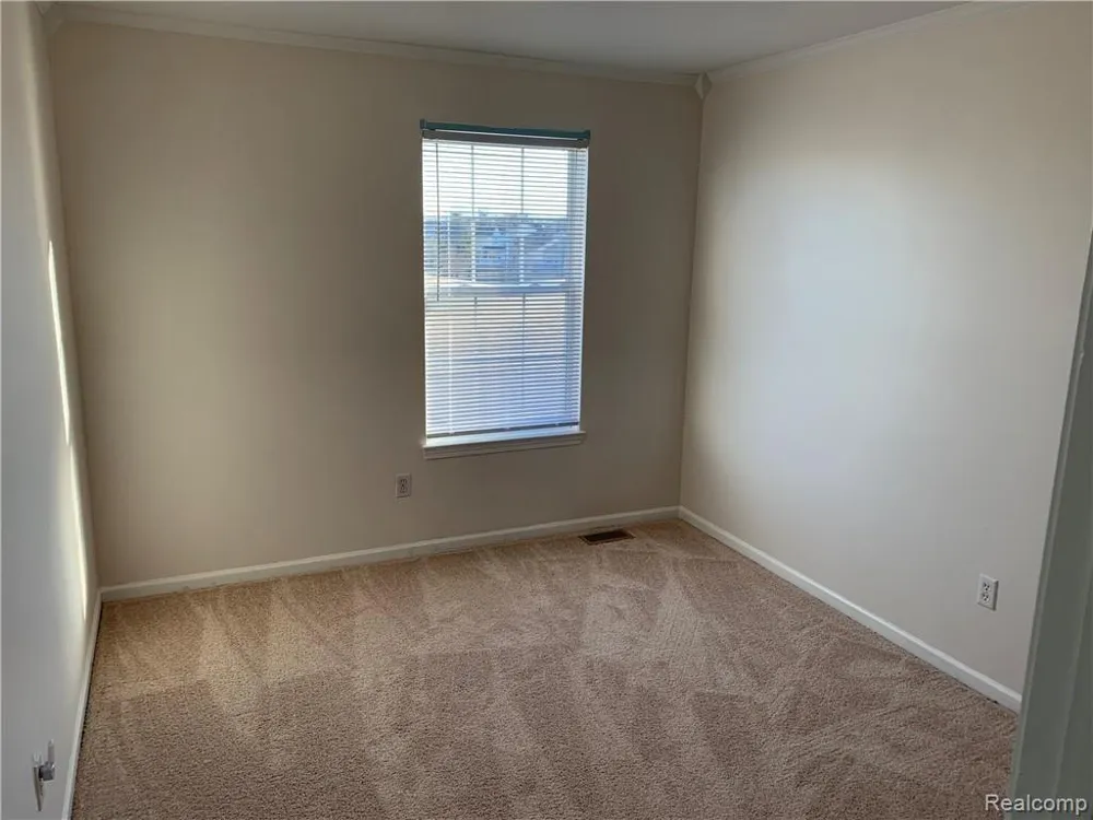 4783 Hickory Pointe Pittsfield Charter Township, MI 48197