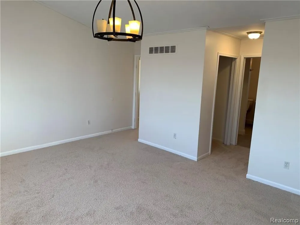 4783 Hickory Pointe Pittsfield Charter Township, MI 48197