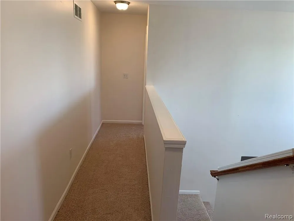 4783 Hickory Pointe Pittsfield Charter Township, MI 48197