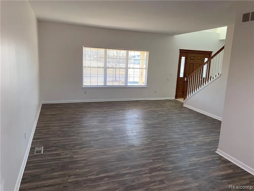 4783 Hickory Pointe Pittsfield Charter Township, MI 48197