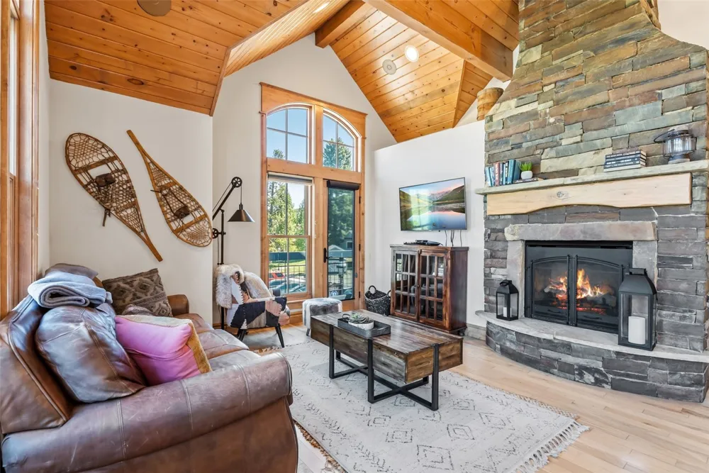 114 Lincoln #B Breckenridge, CO 80424