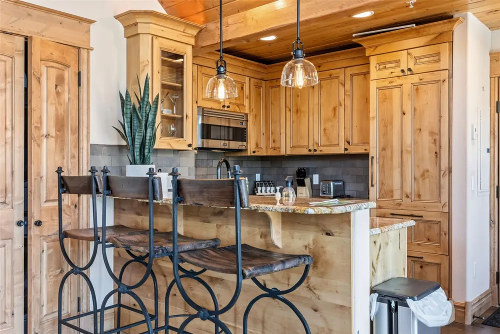 114 Lincoln #B Breckenridge, CO 80424