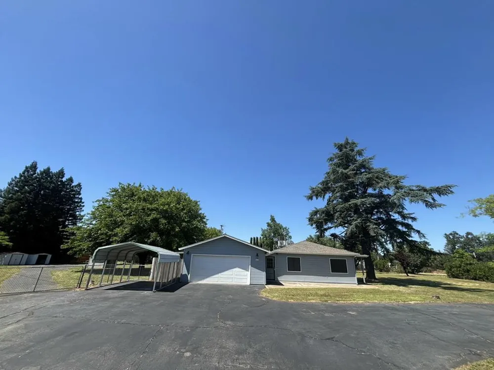 5050 Bo Peep Lane Redding, CA 96002