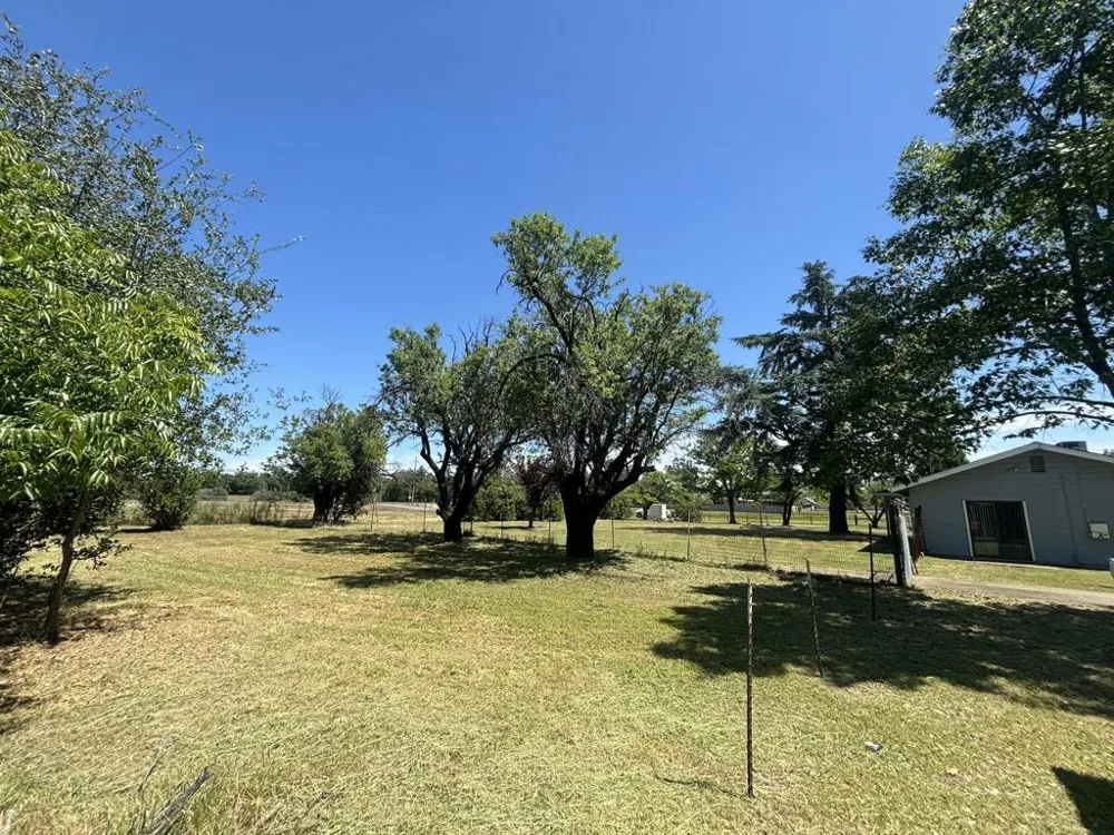 5050 Bo Peep Lane Redding, CA 96002