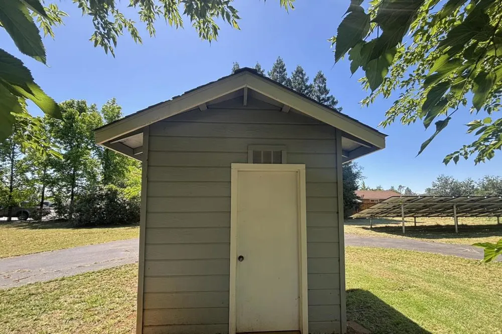 5050 Bo Peep Lane Redding, CA 96002