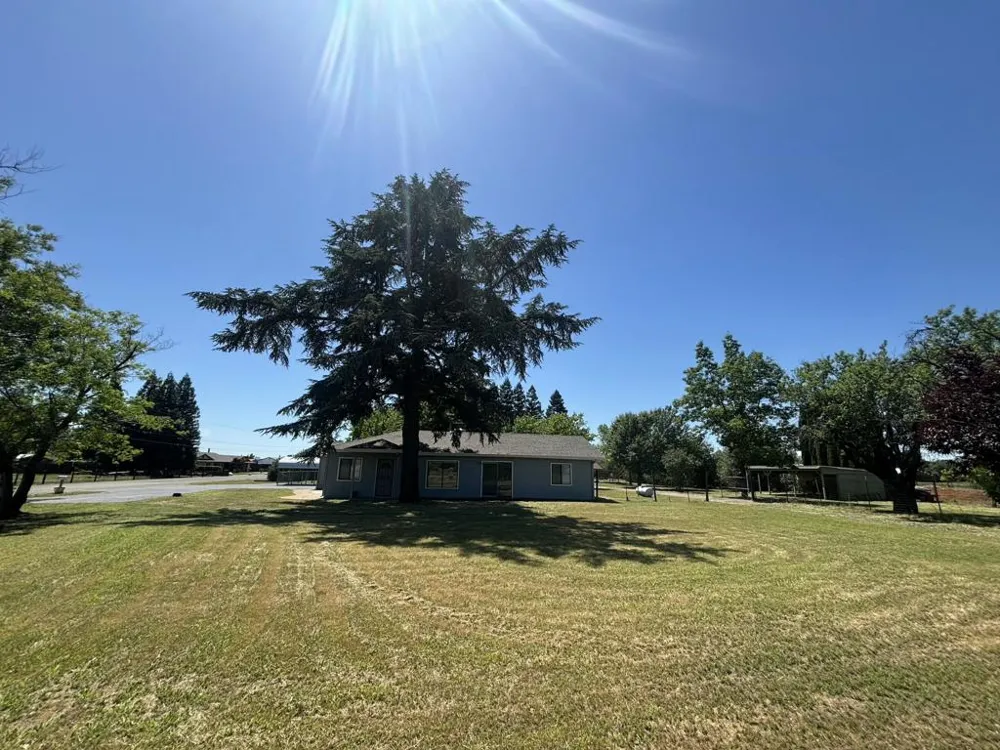 5050 Bo Peep Lane Redding, CA 96002