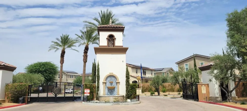 314 Via Napoli Cathedral City, CA 92234