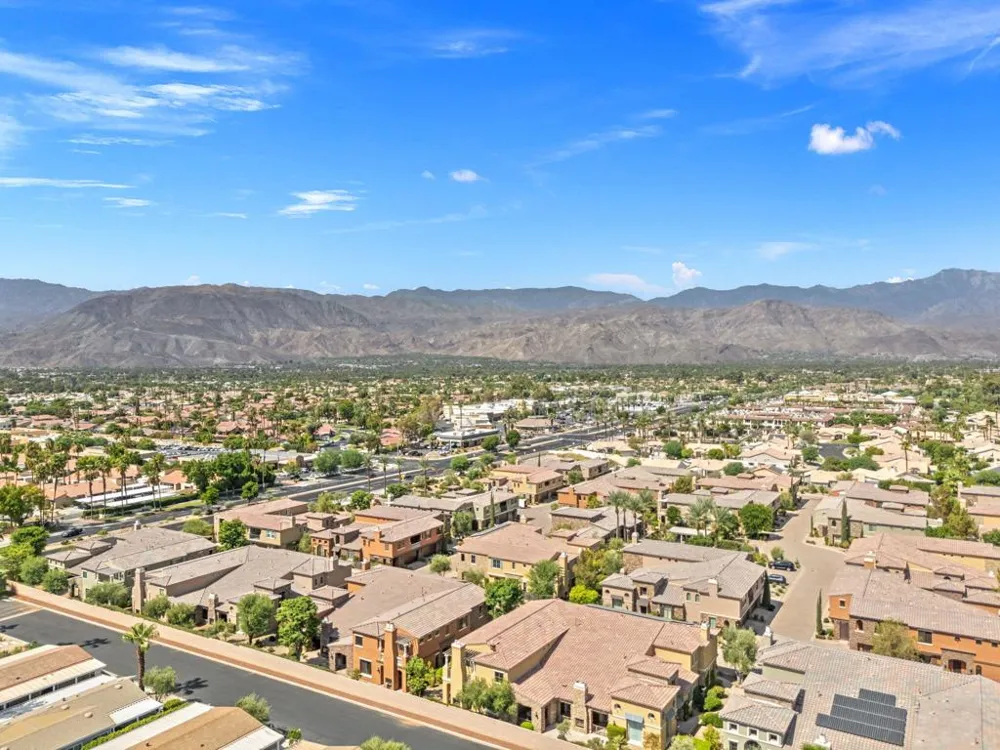 6355 Via Stasera Palm Desert, CA 92260