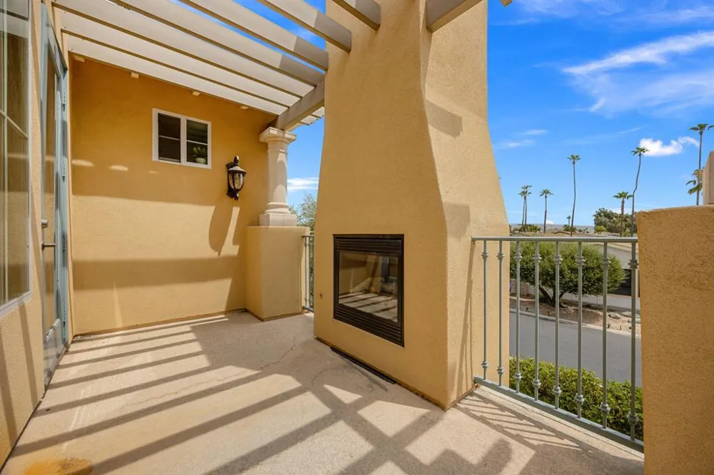 6355 Via Stasera Palm Desert, CA 92260