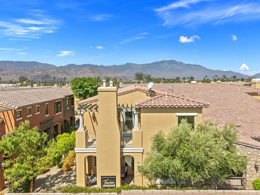 6355 Via Stasera Palm Desert, CA 92260