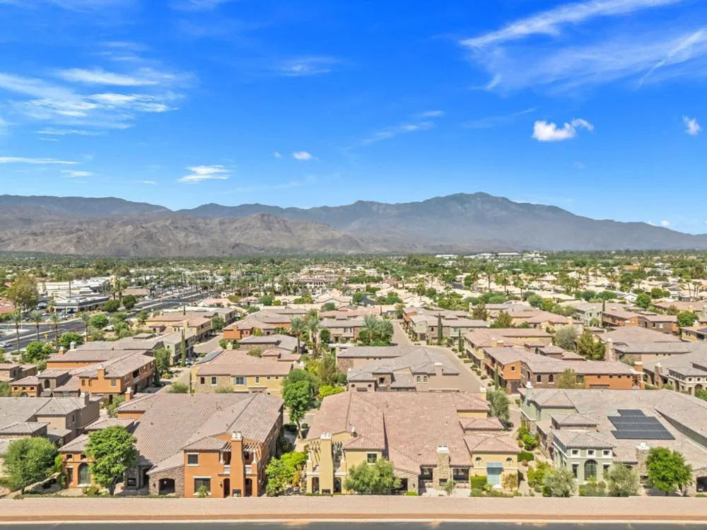 6355 Via Stasera Palm Desert, CA 92260