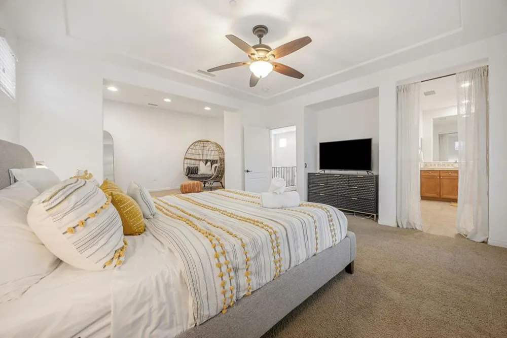 6355 Via Stasera Palm Desert, CA 92260