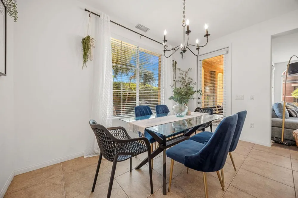 6355 Via Stasera Palm Desert, CA 92260