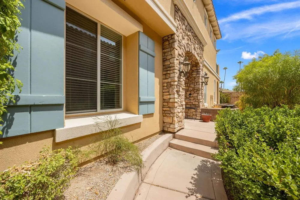 6355 Via Stasera Palm Desert, CA 92260