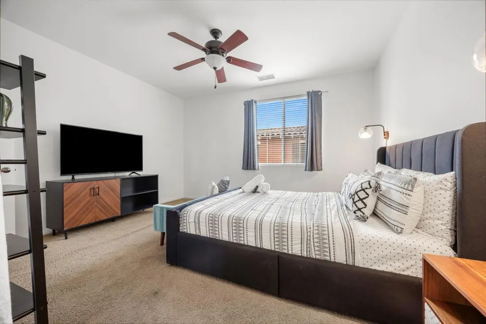 6355 Via Stasera Palm Desert, CA 92260