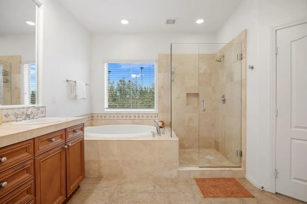 6355 Via Stasera Palm Desert, CA 92260