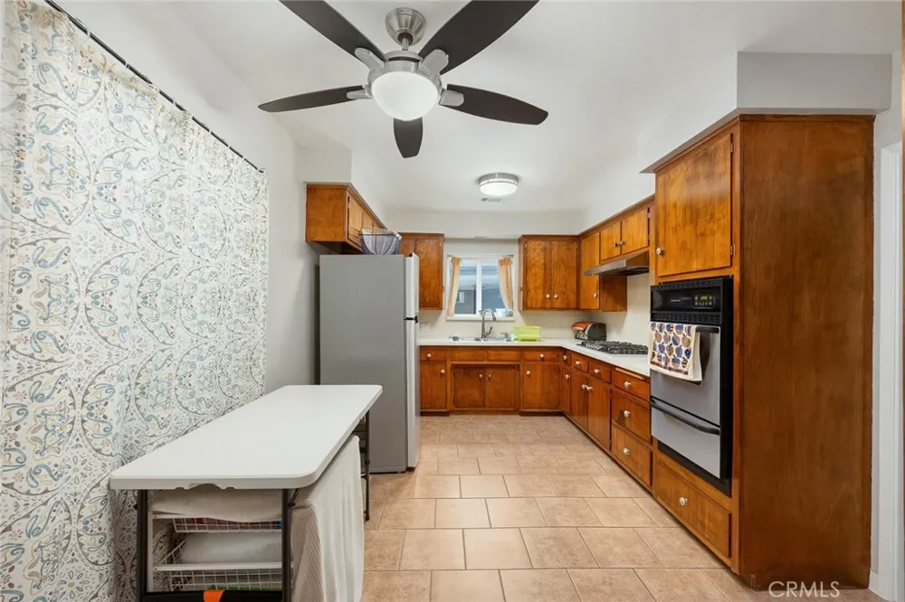 721 W Hellman Alhambra, CA 91803