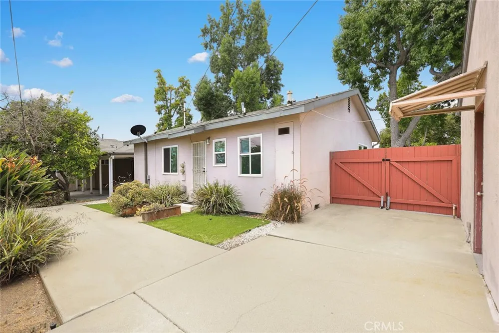 721 W Hellman Alhambra, CA 91803