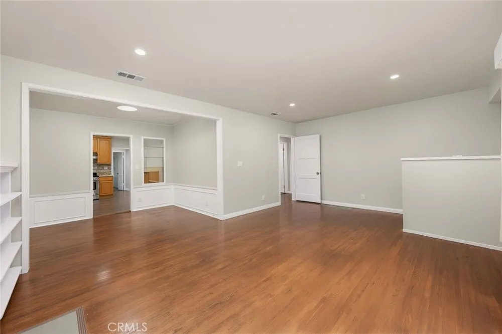 721 W Hellman Alhambra, CA 91803