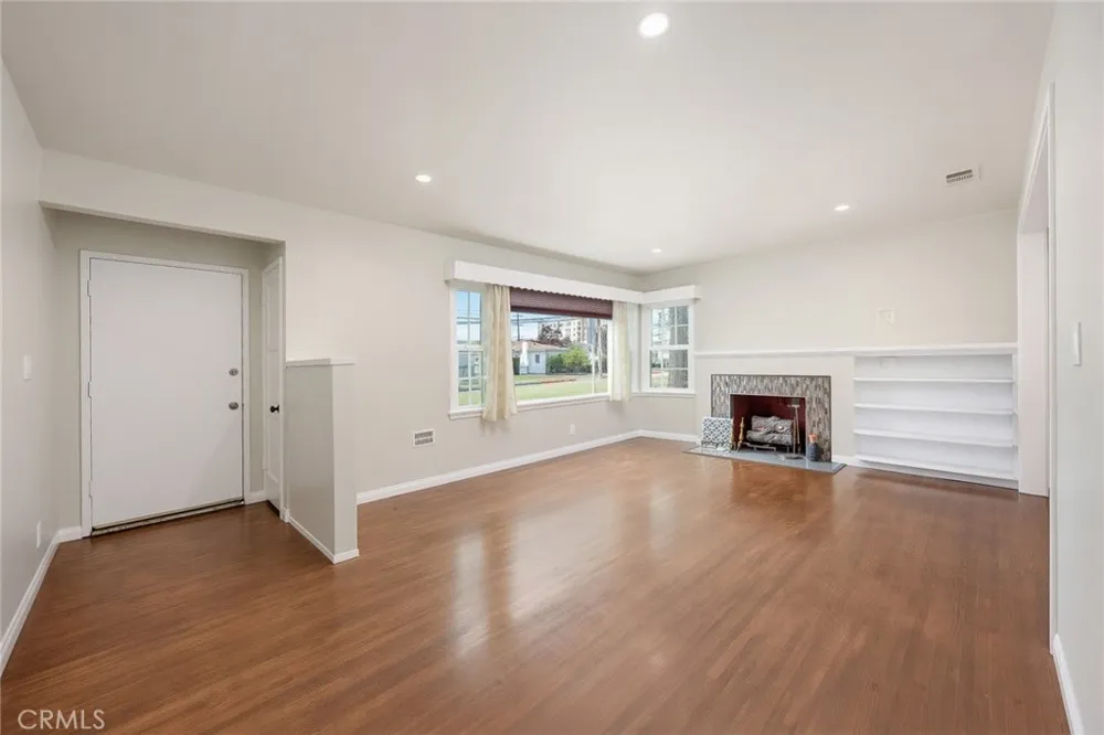721 W Hellman Alhambra, CA 91803