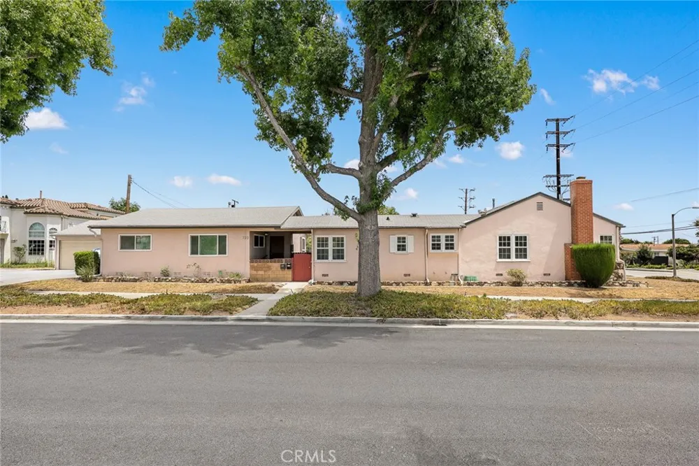 721 W Hellman Alhambra, CA 91803