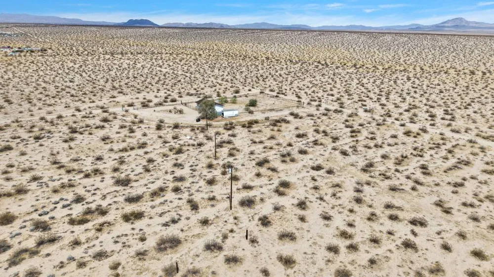 133 Cascade Road Joshua Tree, CA 92252