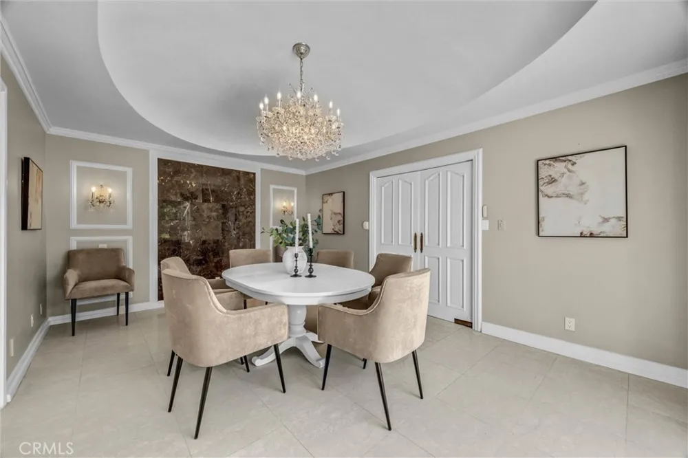 81 Royal Saint George Road Newport Beach, CA 92660