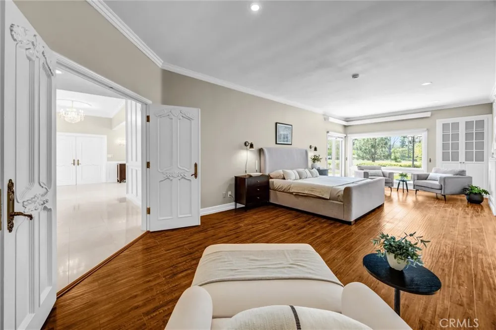 81 Royal Saint George Road Newport Beach, CA 92660