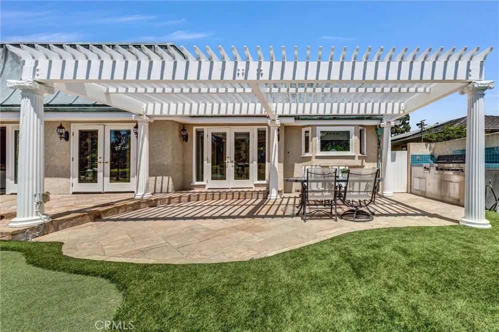 81 Royal Saint George Road Newport Beach, CA 92660