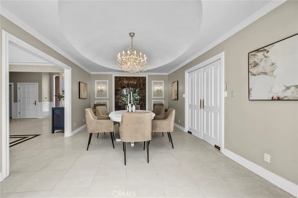 81 Royal Saint George Road Newport Beach, CA 92660