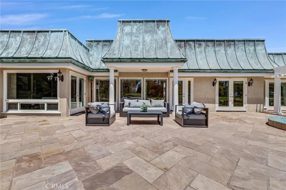 81 Royal Saint George Road Newport Beach, CA 92660